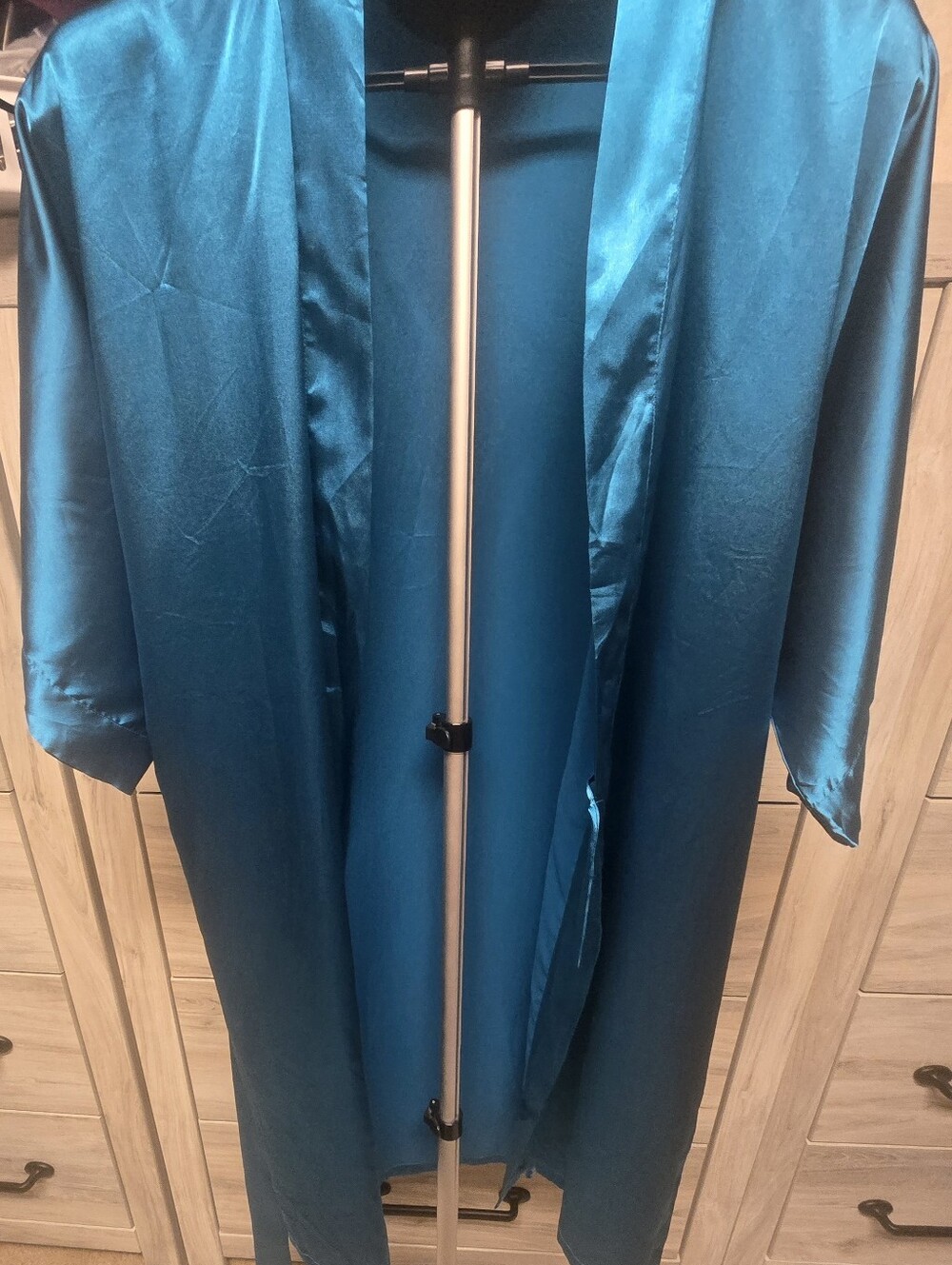 Silk Robe - Picture 4 of 6